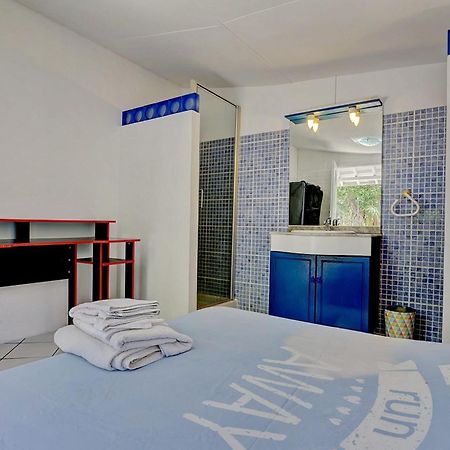 La Villa D'Eden - Saint Gilles Les Bains Bagian luar foto