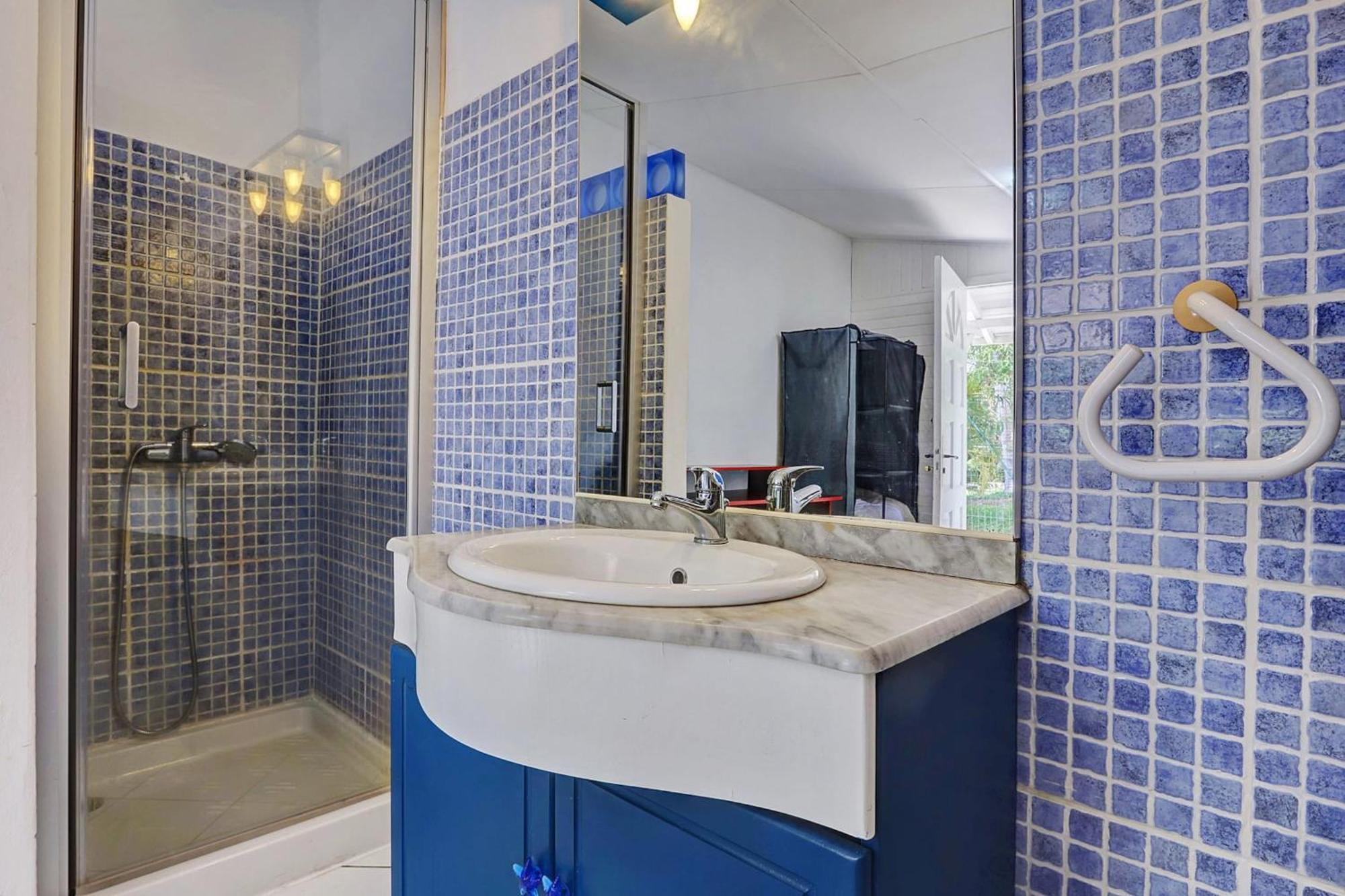La Villa D'Eden - Saint Gilles Les Bains Bagian luar foto