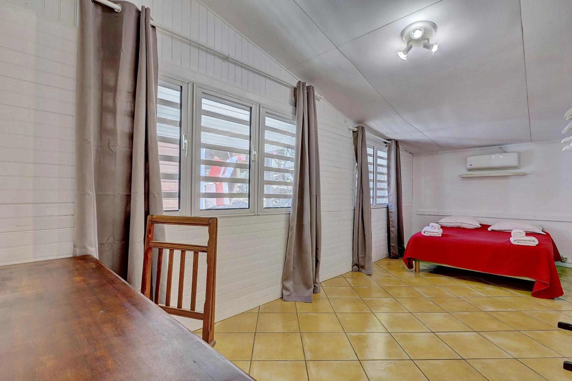 La Villa D'Eden - Saint Gilles Les Bains Bagian luar foto